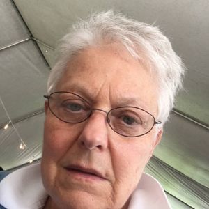 Meet your Posher, Ina